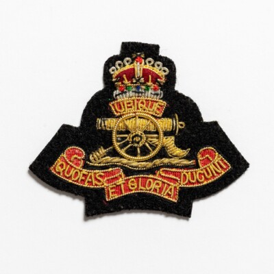 Royal Artillery Gun Beret Badge
